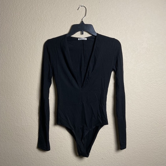 Reformation‎ Womens Small Black Plunge V Neck Long Sleeve Bodysuit - Picture 1 of 8